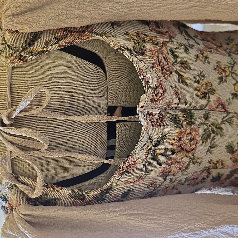 Tapestry dress with long sleeve - Picture 5 of 6